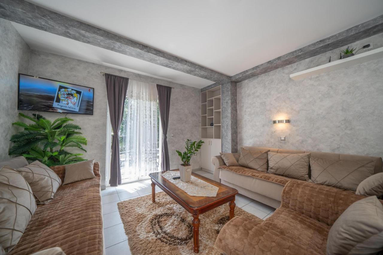 Apartman Anja ริซาน ภายนอก รูปภาพ